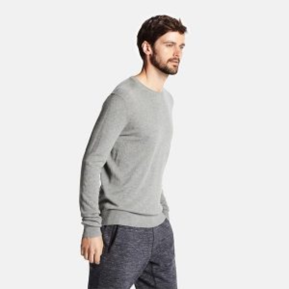 Zara man Basic top
